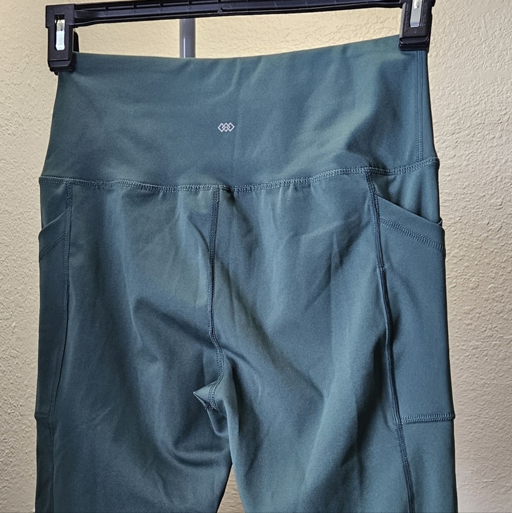 Slate Blue Leggings with Relaxed Fit and Matte Finish